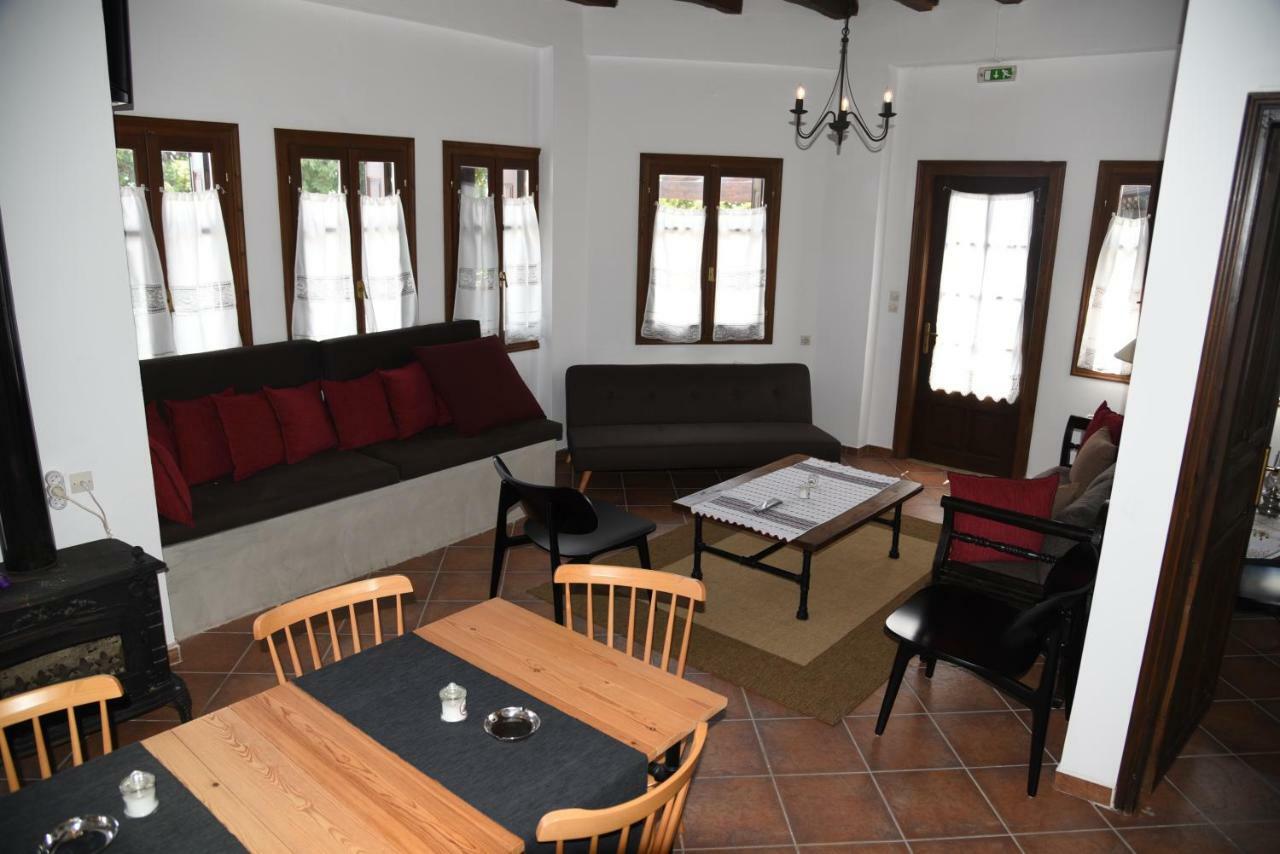 Karpofora Traditional Guesthouse Miléai 外观 照片