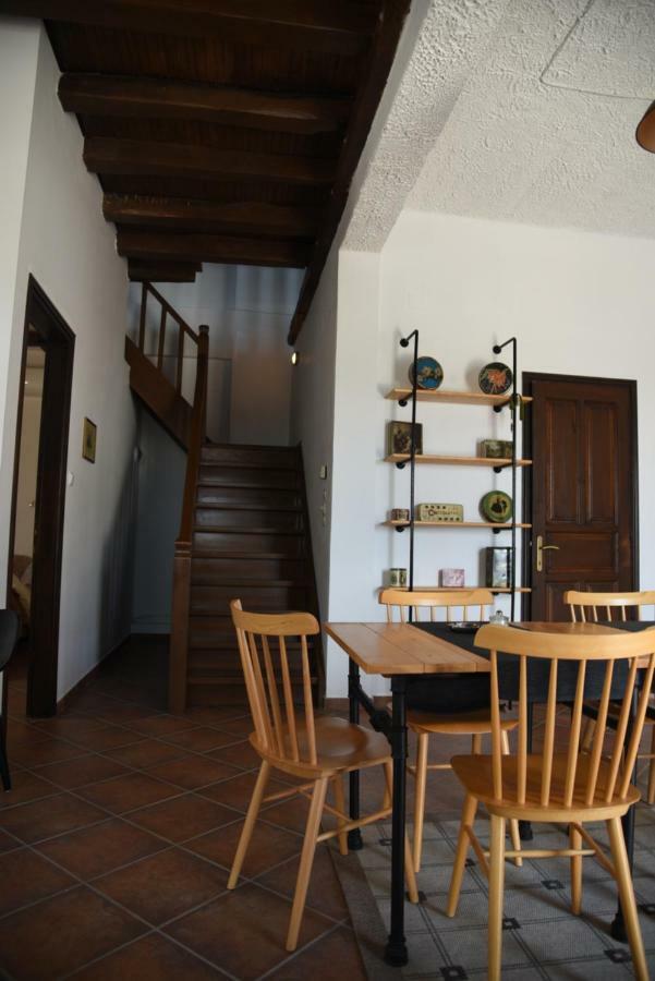 Karpofora Traditional Guesthouse Miléai 外观 照片
