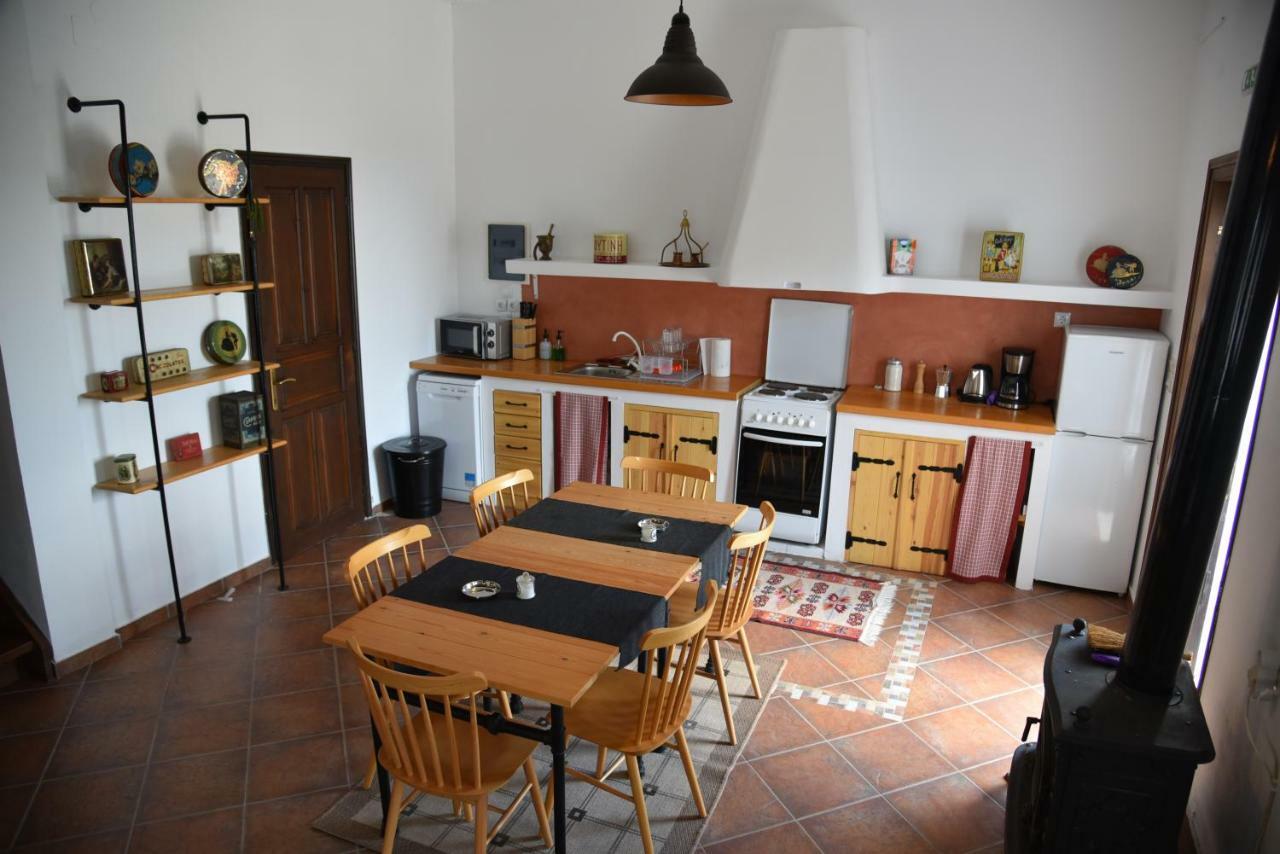 Karpofora Traditional Guesthouse Miléai 外观 照片
